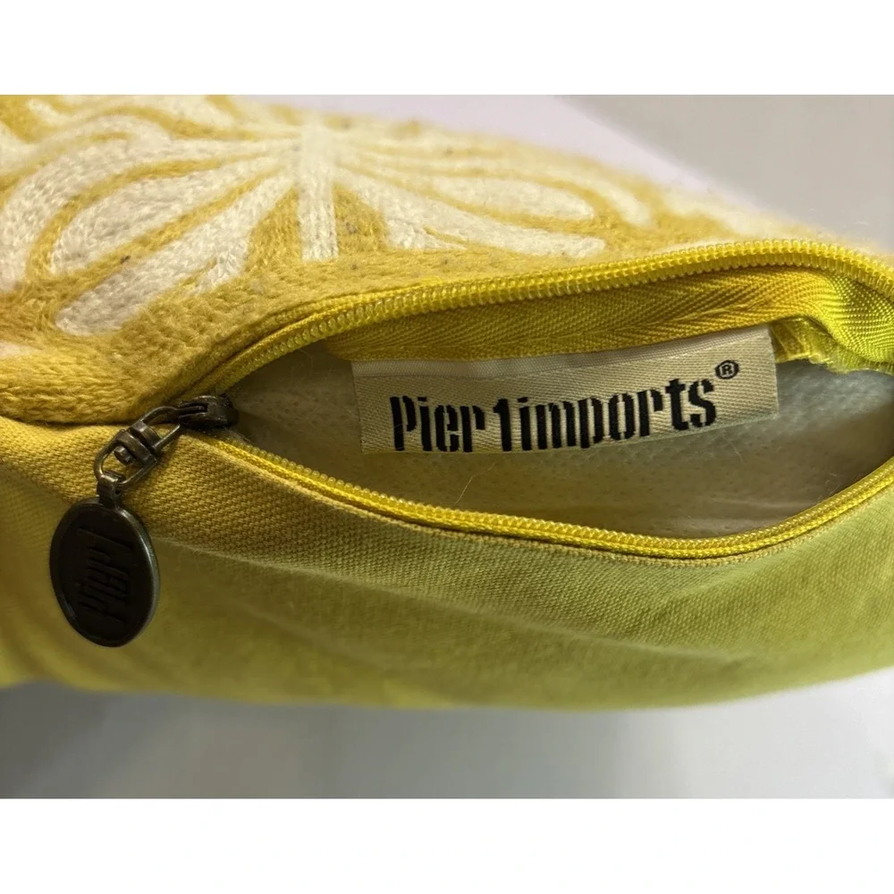 Pier 1 pier pillow